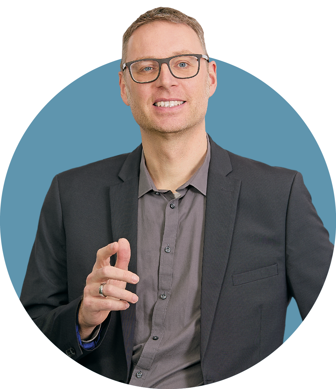 Profile picture for user Holger Zürn