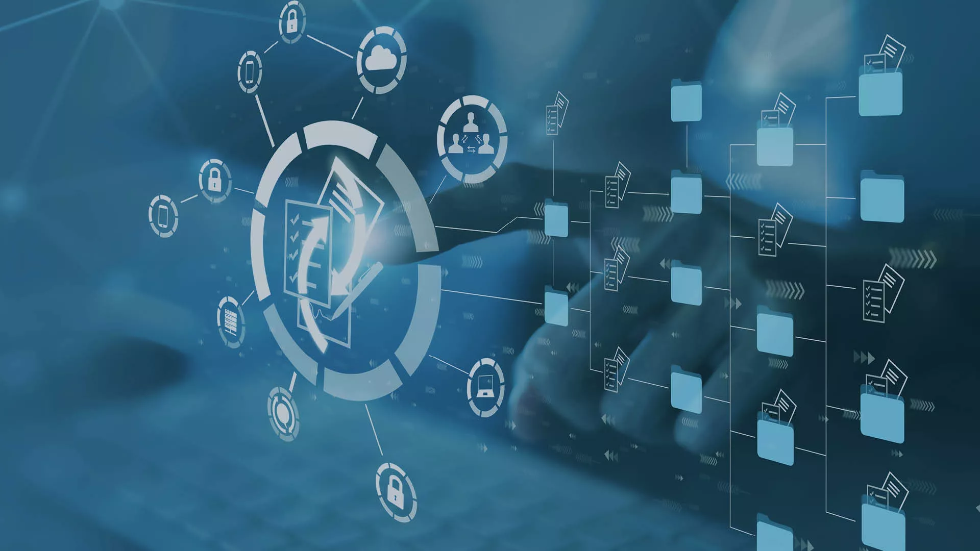 Darstellung konfigurierbarer Reports mit dynamischer Datenstruktur und individueller Dokumentenverteilung