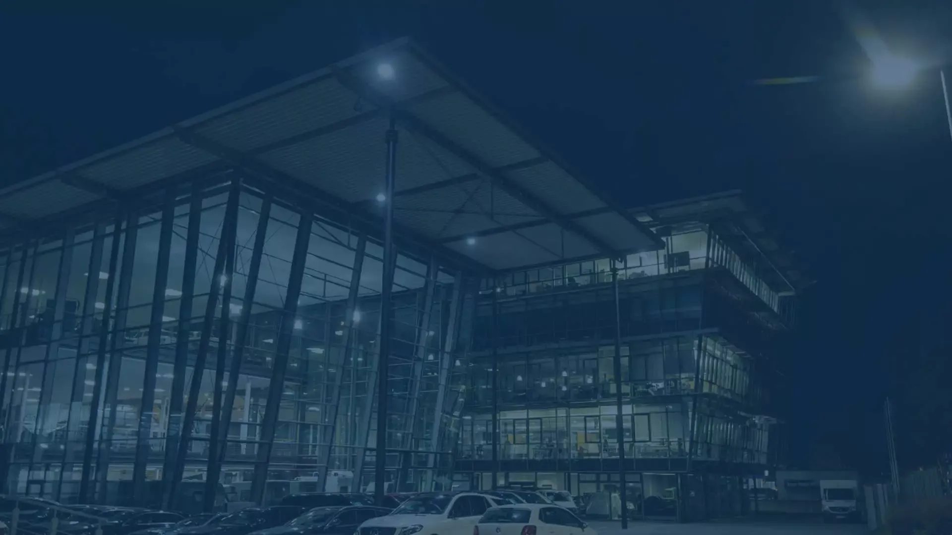 Unternehmensstandort in hochwertiger, moderner Architektur