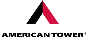 American Ttower Unternehmenslogo: Schwarzer „American Tower“-Schriftzug mit einem schwarz roten Dreieck auf weißem Hintergrund.